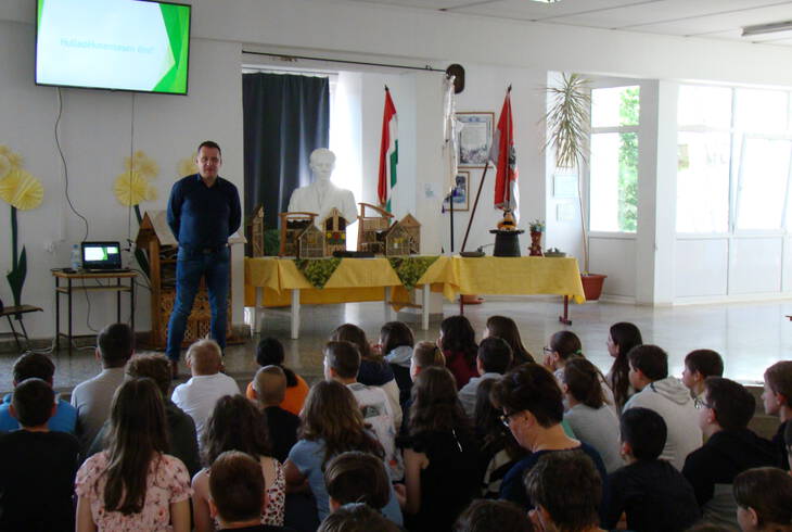 2024.05.24. - Musits Rbert elads